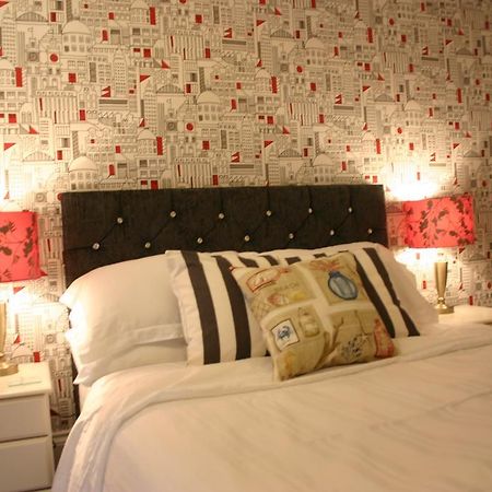 Cambridge House Guest House Истборн Екстериор снимка