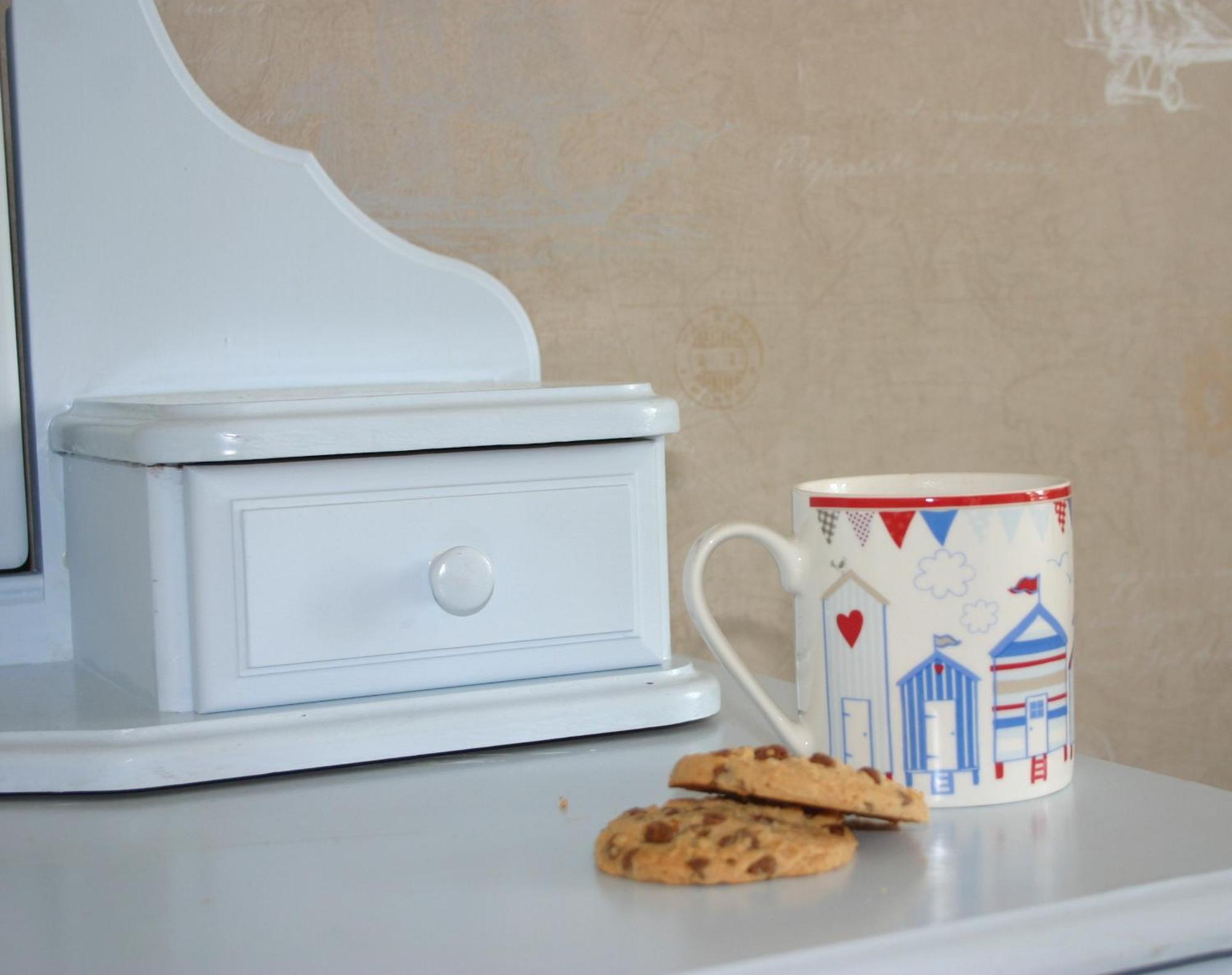 Cambridge House Guest House Истборн Екстериор снимка