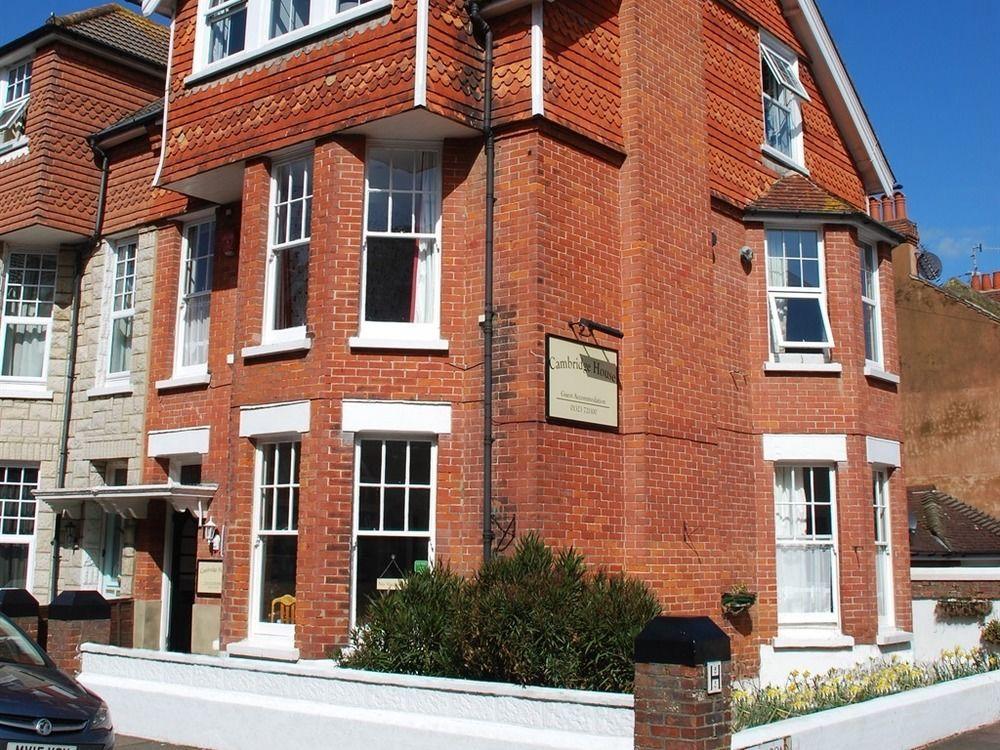 Cambridge House Guest House Истборн Екстериор снимка